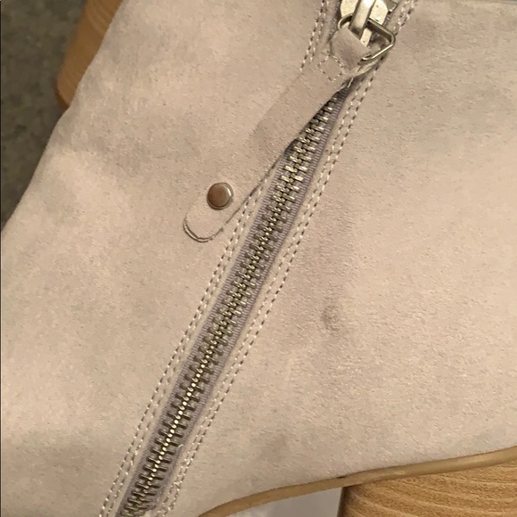 DV by Dolce Vita Emerson ankle boots 10W - Picture 4 of 8